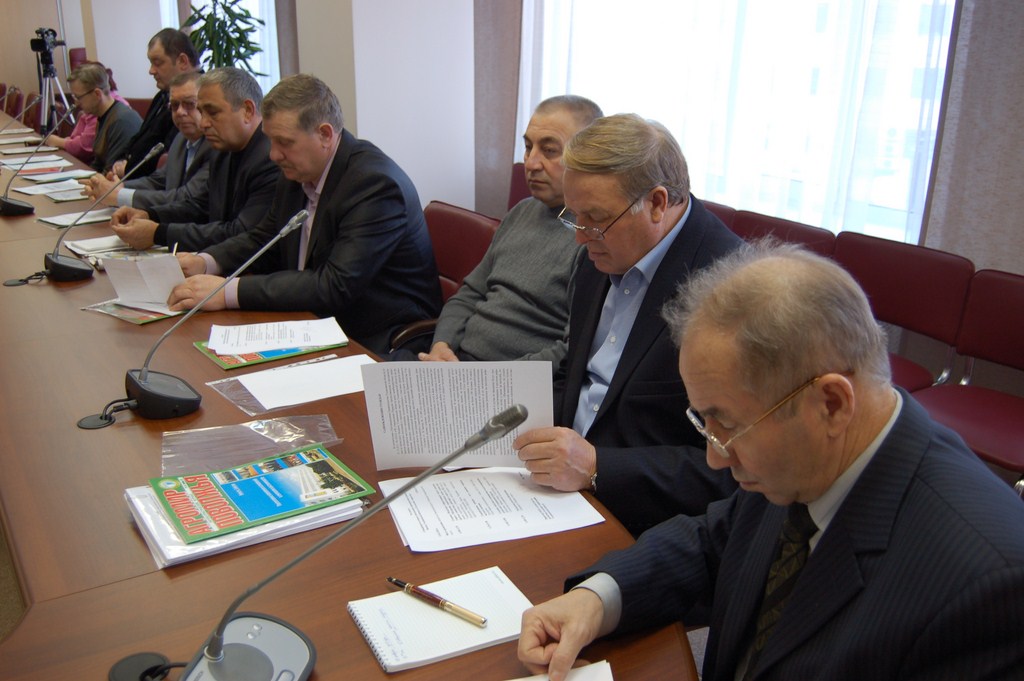 Альбом Совещание по вопросу реализации мероприятий в рамках Закона  Ульяновской области №168-ЗО 
